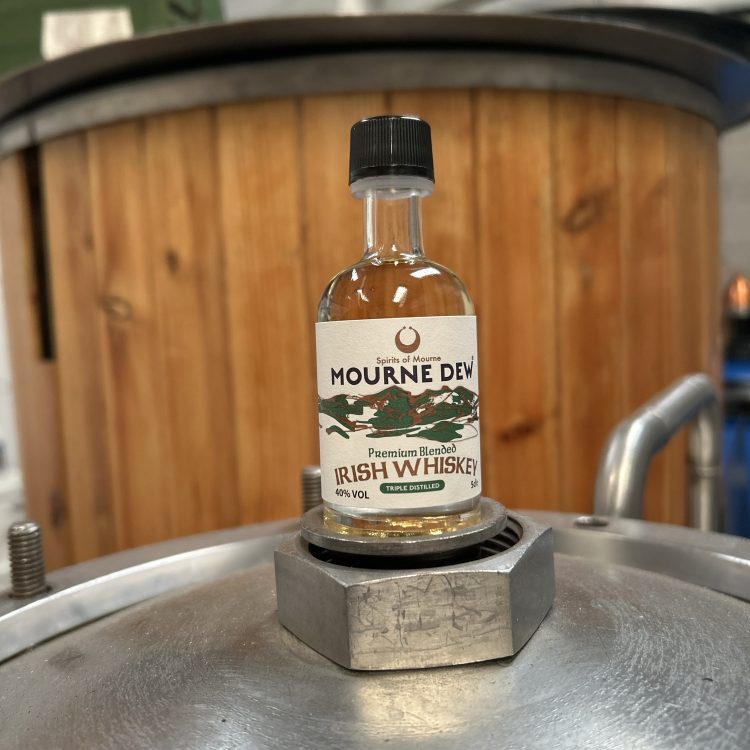 Triple Distilled Irish Whiskey Miniature (5cl)